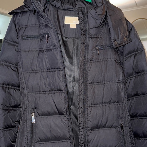 MICHAEL Michael Kors Quilted Black Snow Jacket - Picture 10 of 12
